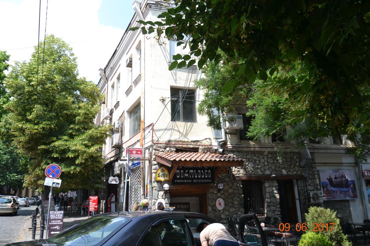Guest House Gio Tbilisi Luaran gambar